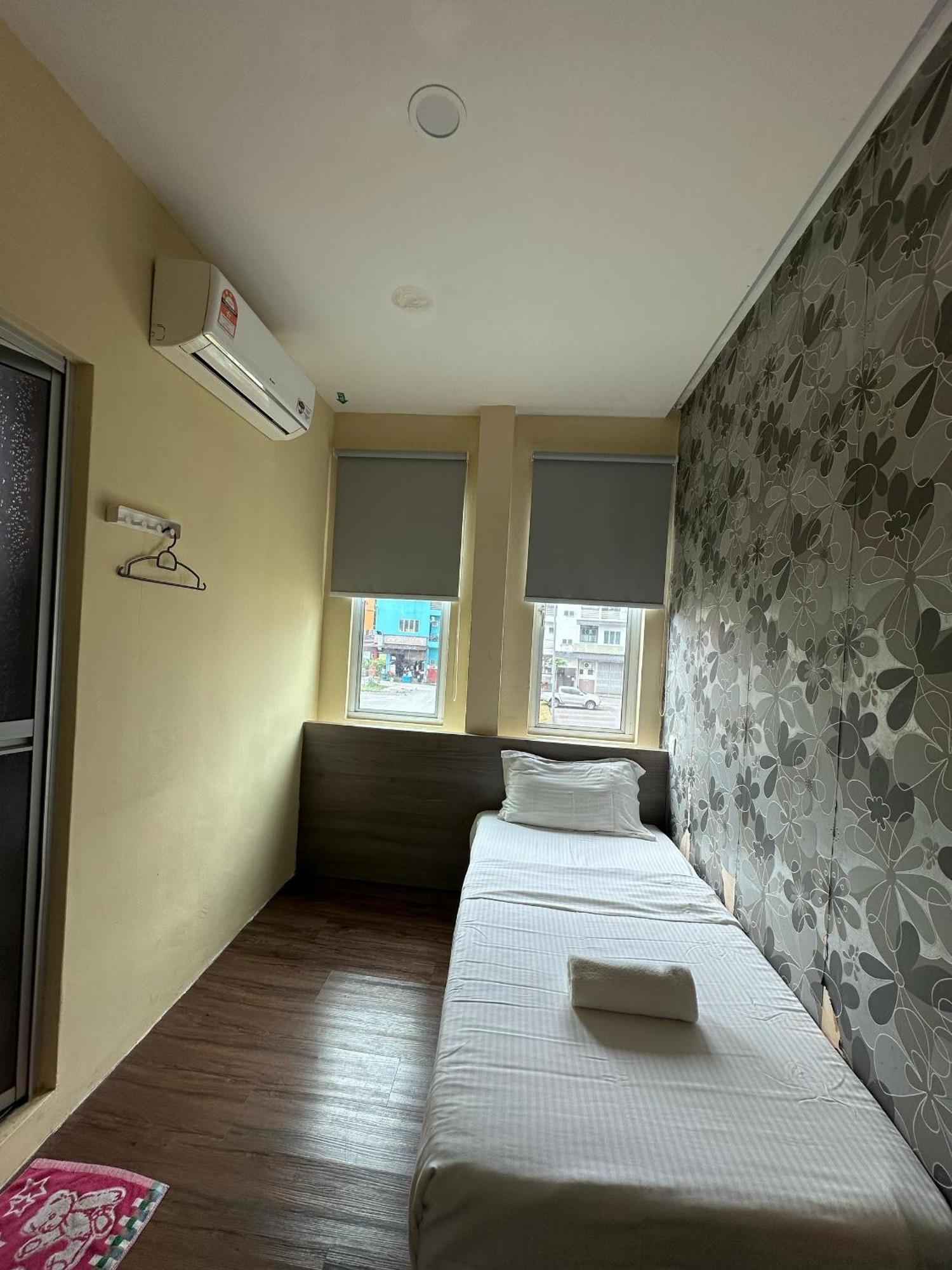 Serian Transit Inn Zewnętrze zdjęcie